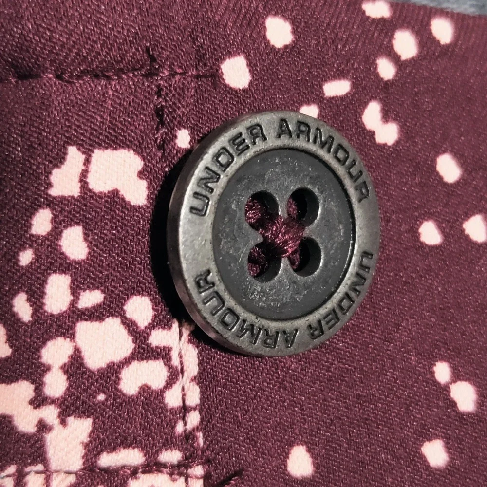 Under Armour UA Golf Shorts Mens 34 Burgundy Printed 10